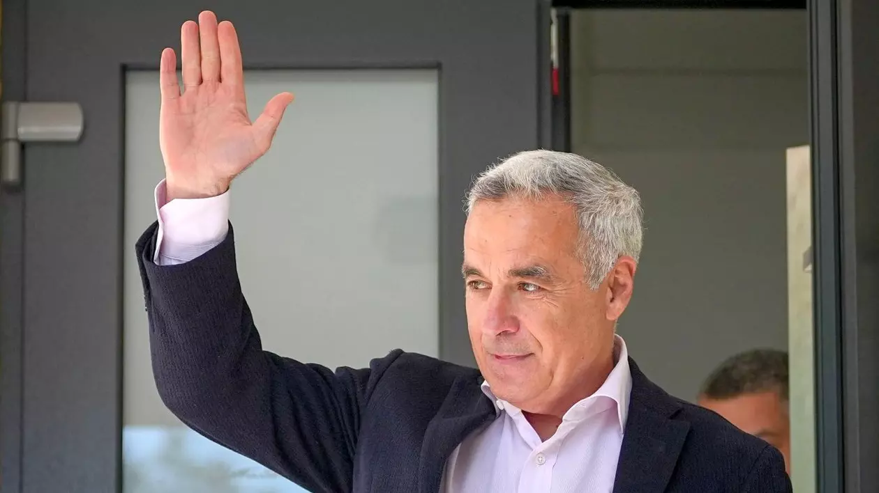 Călin Georgescu a câștigat primul tur al alegerilor prezidențiale 2024, anulat apoi de CCR. În mai 2025, nu a mai avut voie să candideze