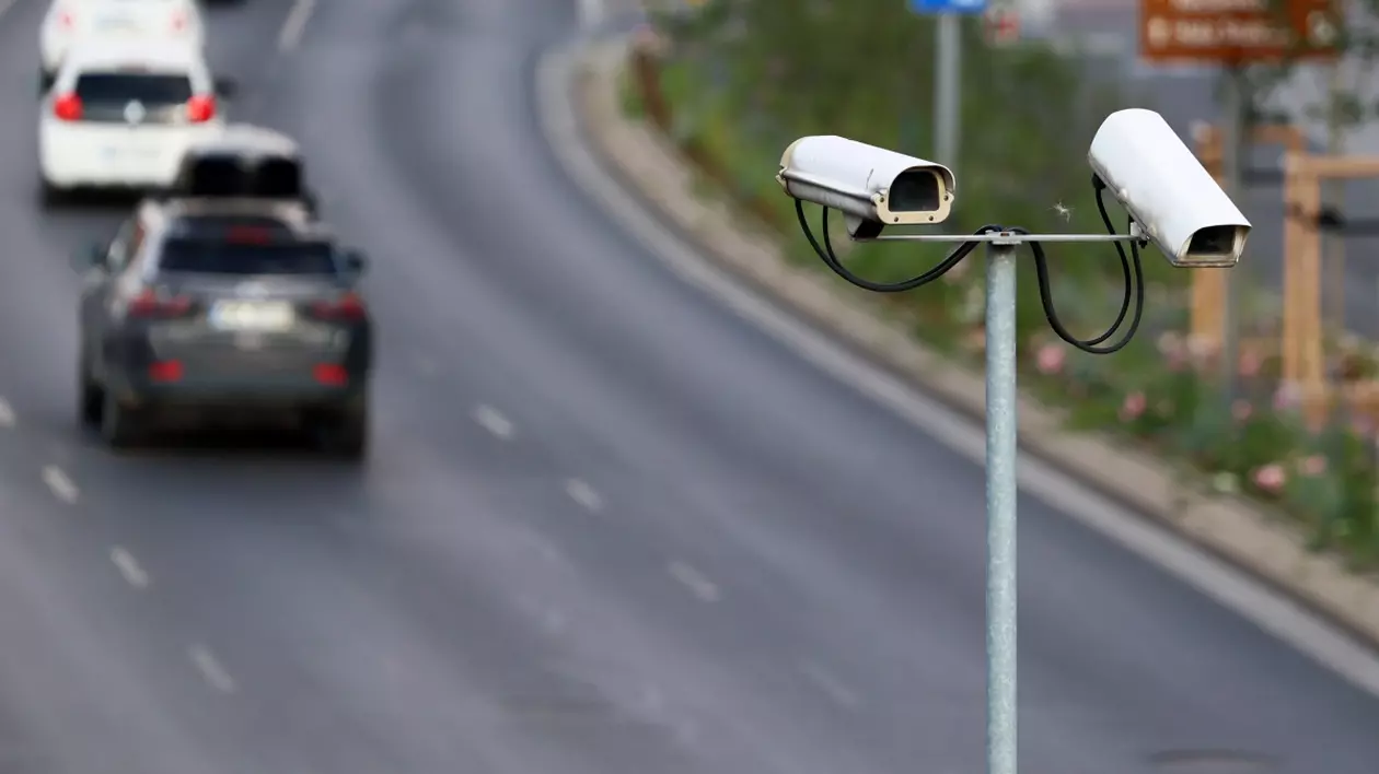 Camere noi de supraveghere în mai multe intersecții din Craiova. Ce zone vor fi monitorizate