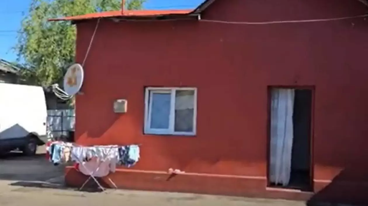Zeci de case din Ploiești vor fi demolate, iar sutele de oameni care vor rămâne fără locuințe sunt disperați: „Vin jandarmii, iau butelia și dau foc” | VIDEO