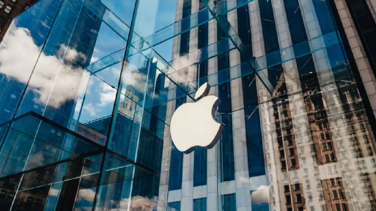 Apple investește 1,5 miliarde de dolari în India pentru a ocoli tarifele impuse Chinei de Donald Trump