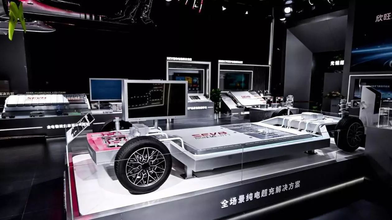 China lansează prima baterie pentru mașini electrice din lume cu încărcare la 1.400A: 150 km autonomie în doar un minut