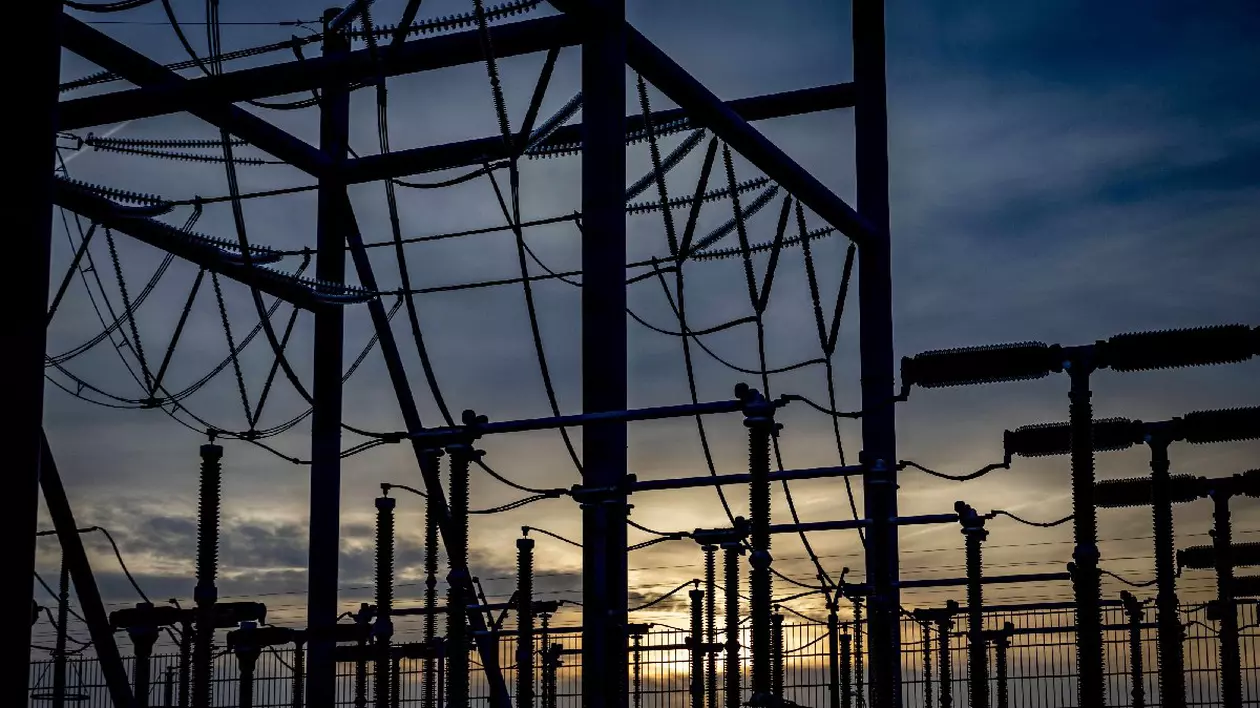 Se ia curentul în Constanța. Lista zonelor care rămân fără electricitate până după-amiază