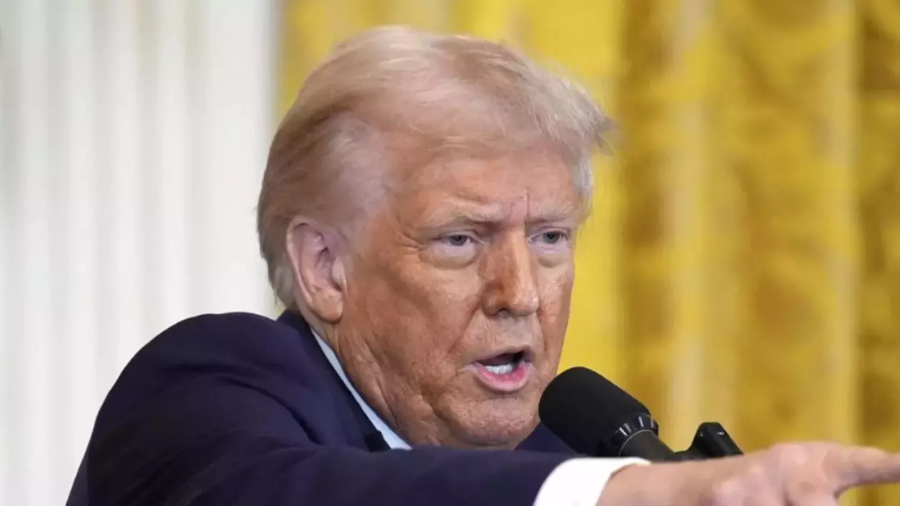 Donald Trump amenință din nou cu tarife mai mari Uniunea Europeană, pentru că negocierile actuale „nu duc nicăieri”