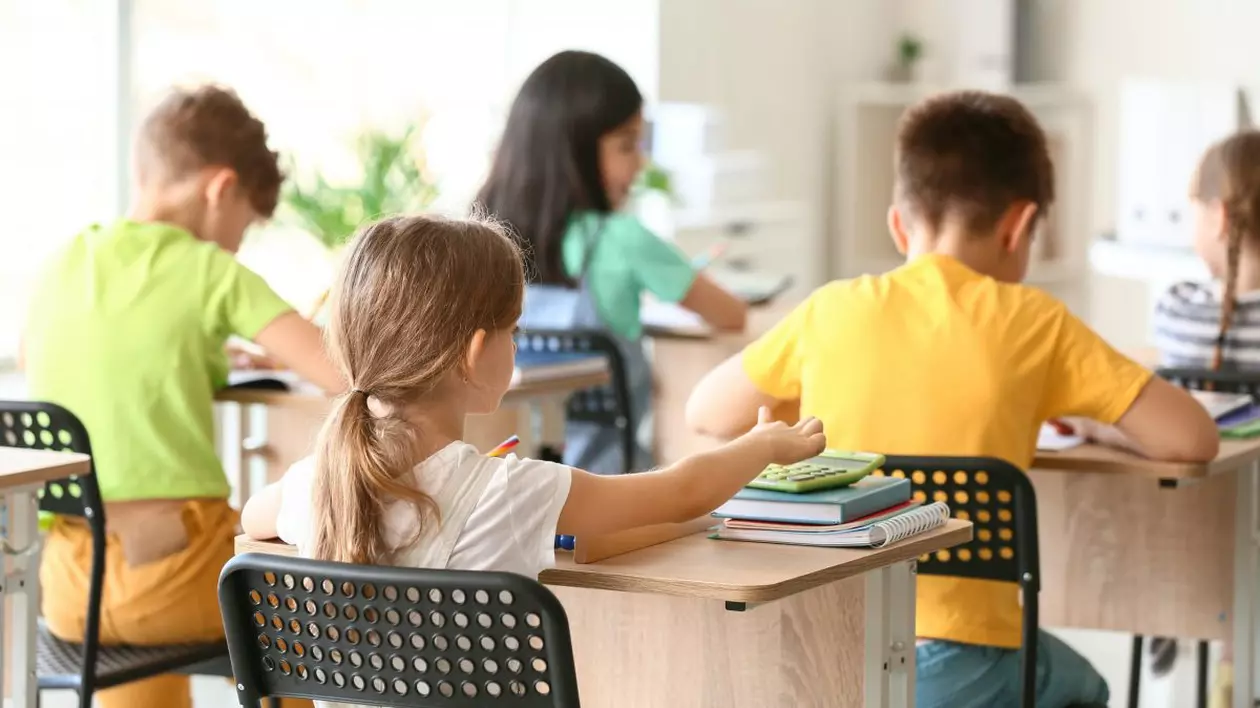 Evaluare Națională clasa a IV-a, 2025. Care au fost subiectele la Matematică și ce legătură au avut cu Mihai Eminescu