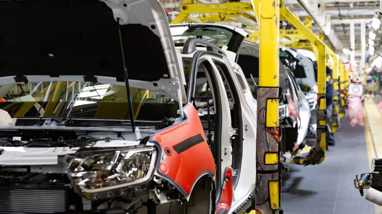 Gigantul auto japonez care investește într-o fabrică din România: județul în care va salva o platformă de 19 hectare