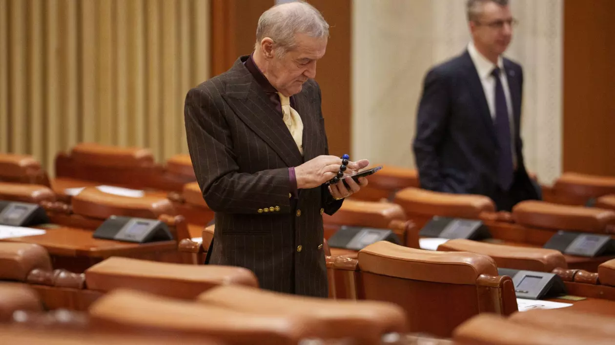 Gestul făcut de Gigi Becali după ce noul președinte, Nicușor Dan, l-a salutat în Parlament: „Dacă era Băsescu sau Iohannis, nici nu mă mai băga în seamă”