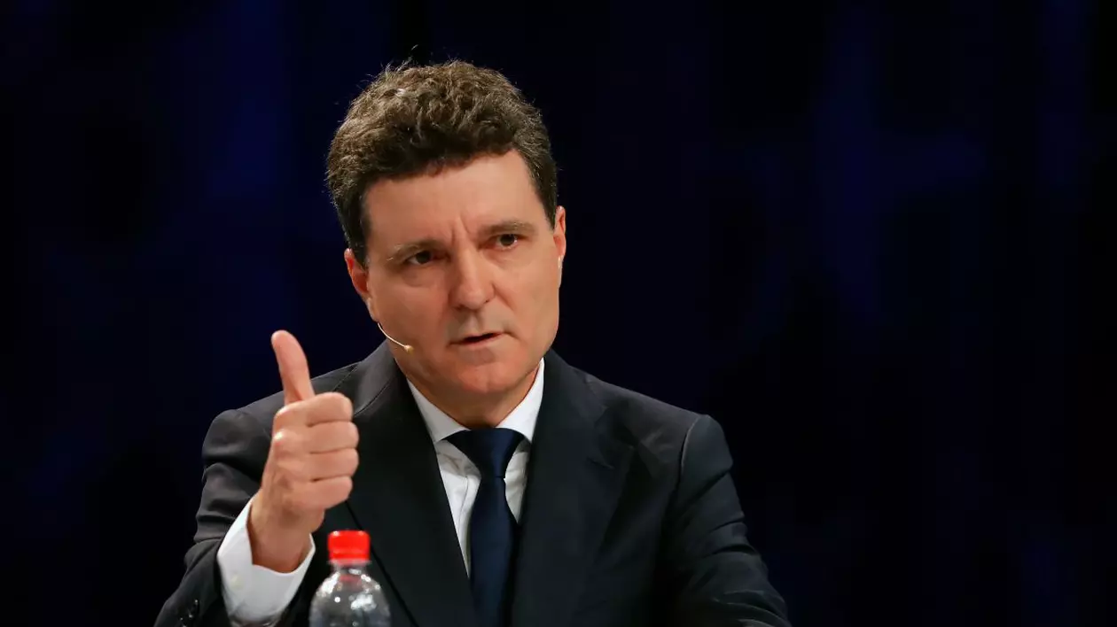 Nicușor Dan a dezvăluit câte mii de angajați au plecat din Primăria Capitalei, după ce a fost ales primar