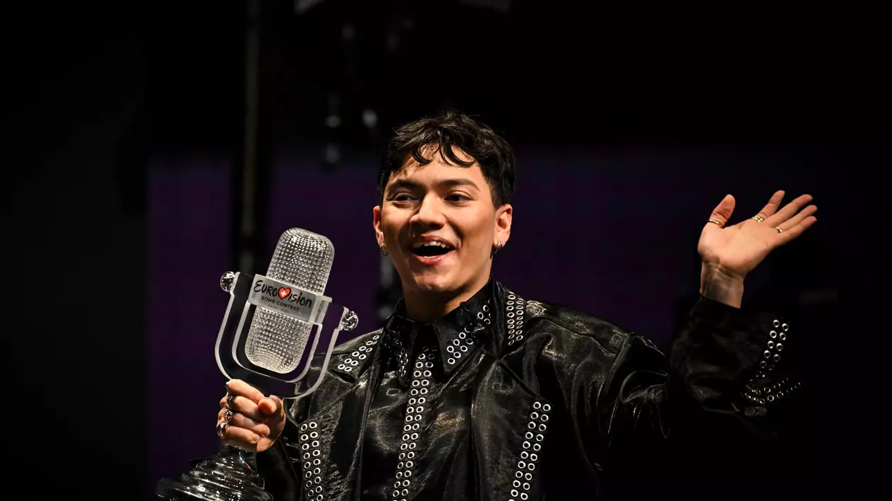 Cine este Johannes Pietsch, artistul care a câștigat Eurovision 2025. A copilărit în Dubai, iar mama lui a fost bucătăreasă