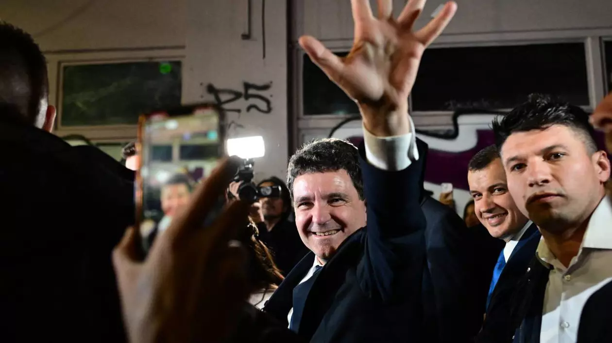 Nicușor Dan a reușit să strângă cu aproape patru milioane de voturi mai mult în turul 2. Cine sunt românii care l-au trimis la Cotroceni