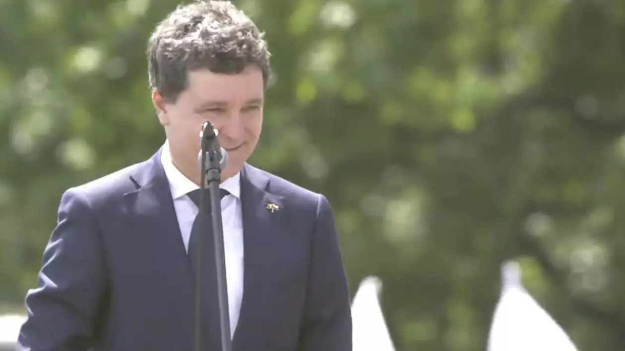 Discursul în limba română ținut de Nicușor Dan la Varșovia, la mitingul electoral de susținere pentru Rafal Trzaskowski | VIDEO