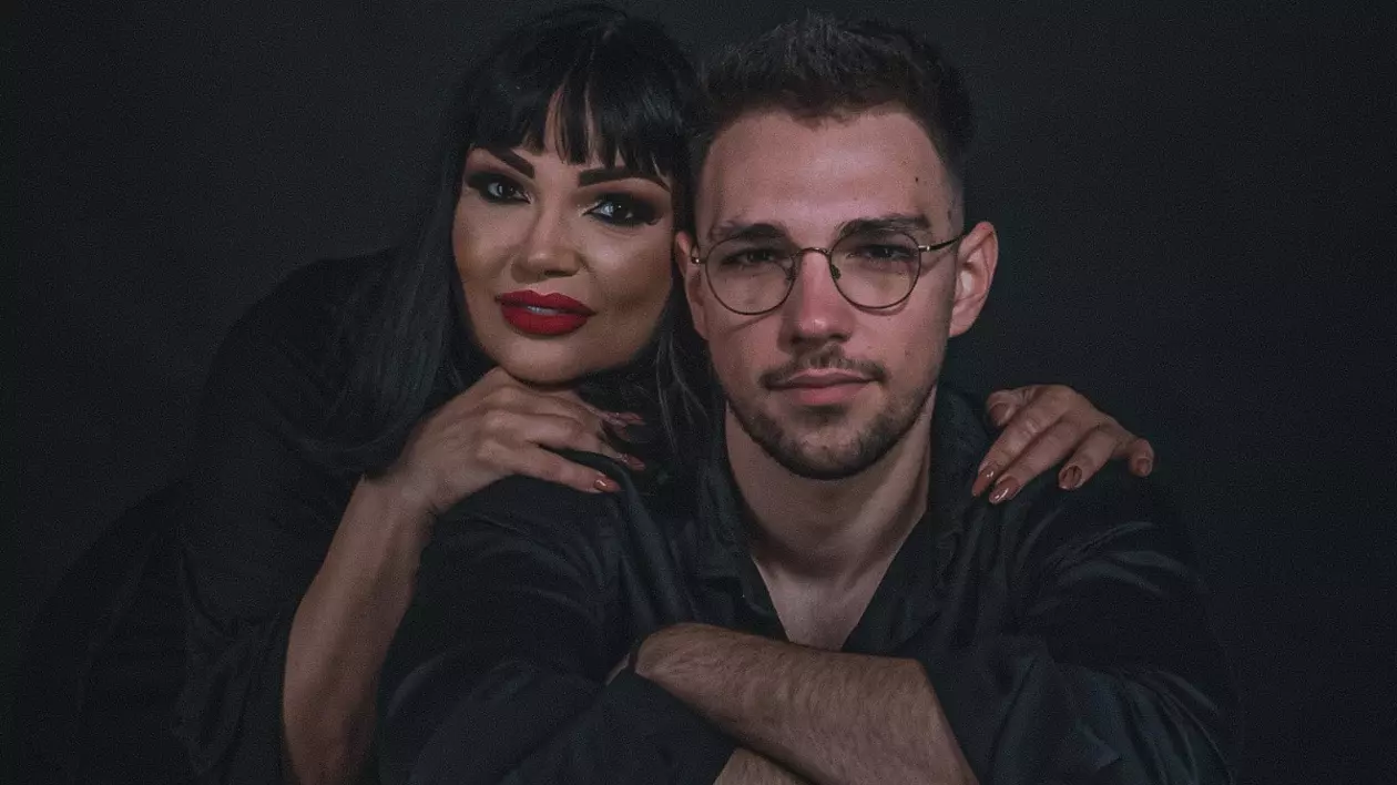 Ozana Barabancea și fiul ei, Andrew