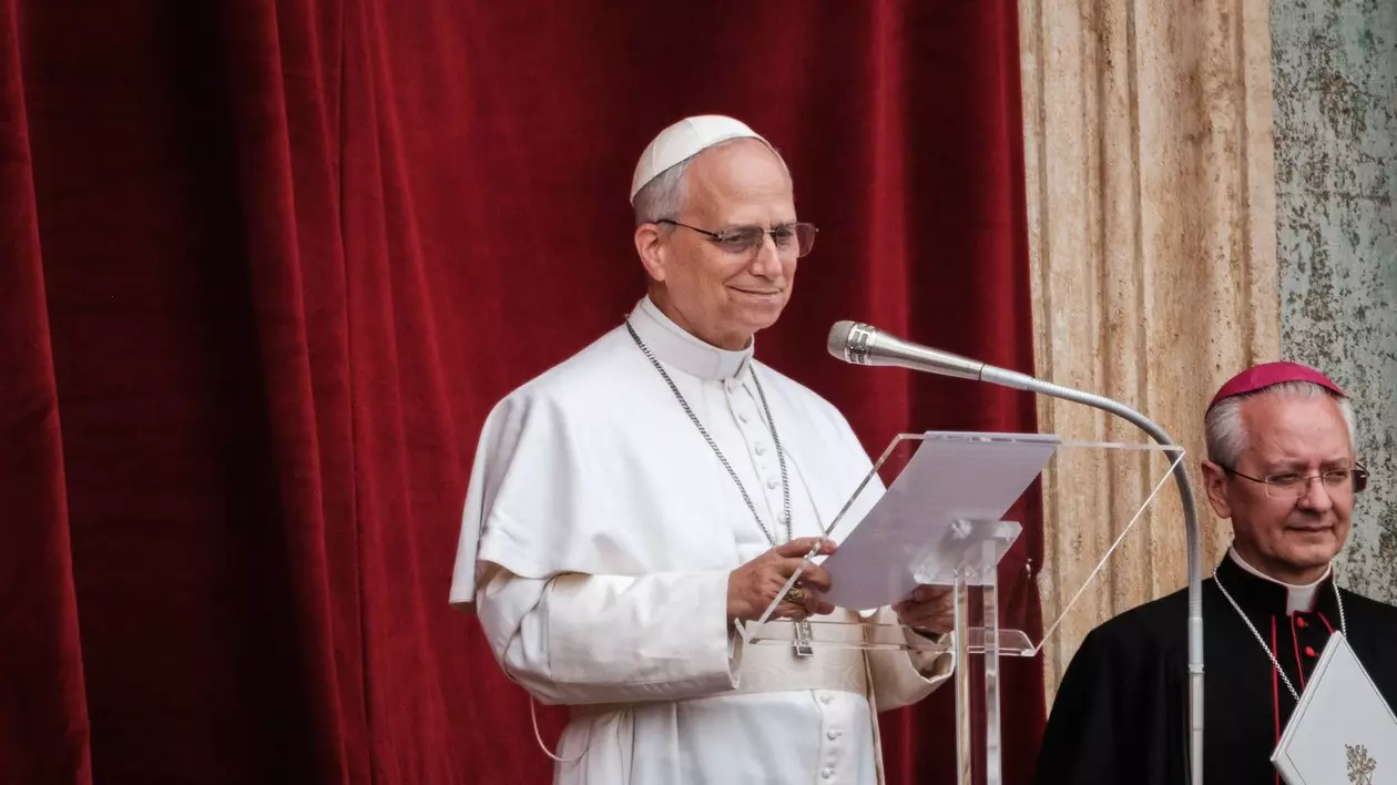 Papa Leon al XIV-lea a făcut apel la pace în primul său mesaj duminical: „Să nu mai fie război”