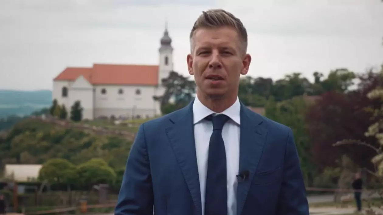 Peter Magyar va merge 300 de kilometri pe jos, până la Oradea, pentru a protesta împotriva susținerii lui Viktor Orban pentru George Simion