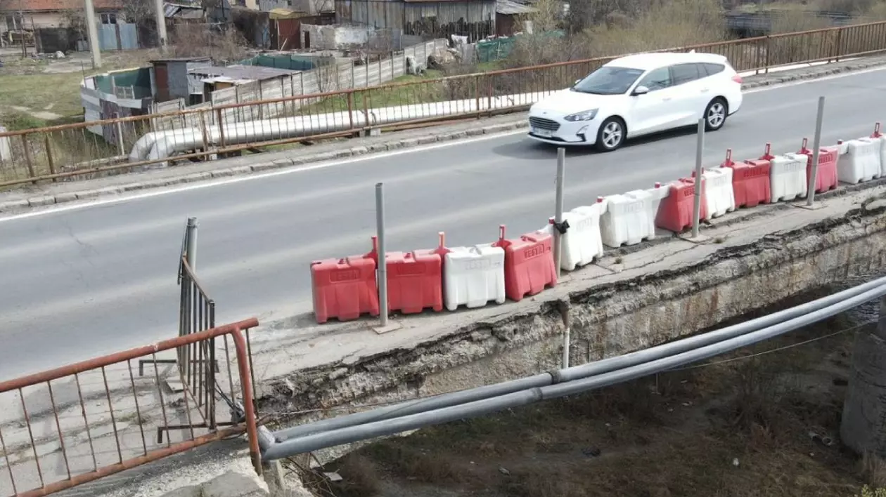Primăria Brașov demolează podul de pe Drumul CET-ului. Lucrările încep pe 21 mai 2025
