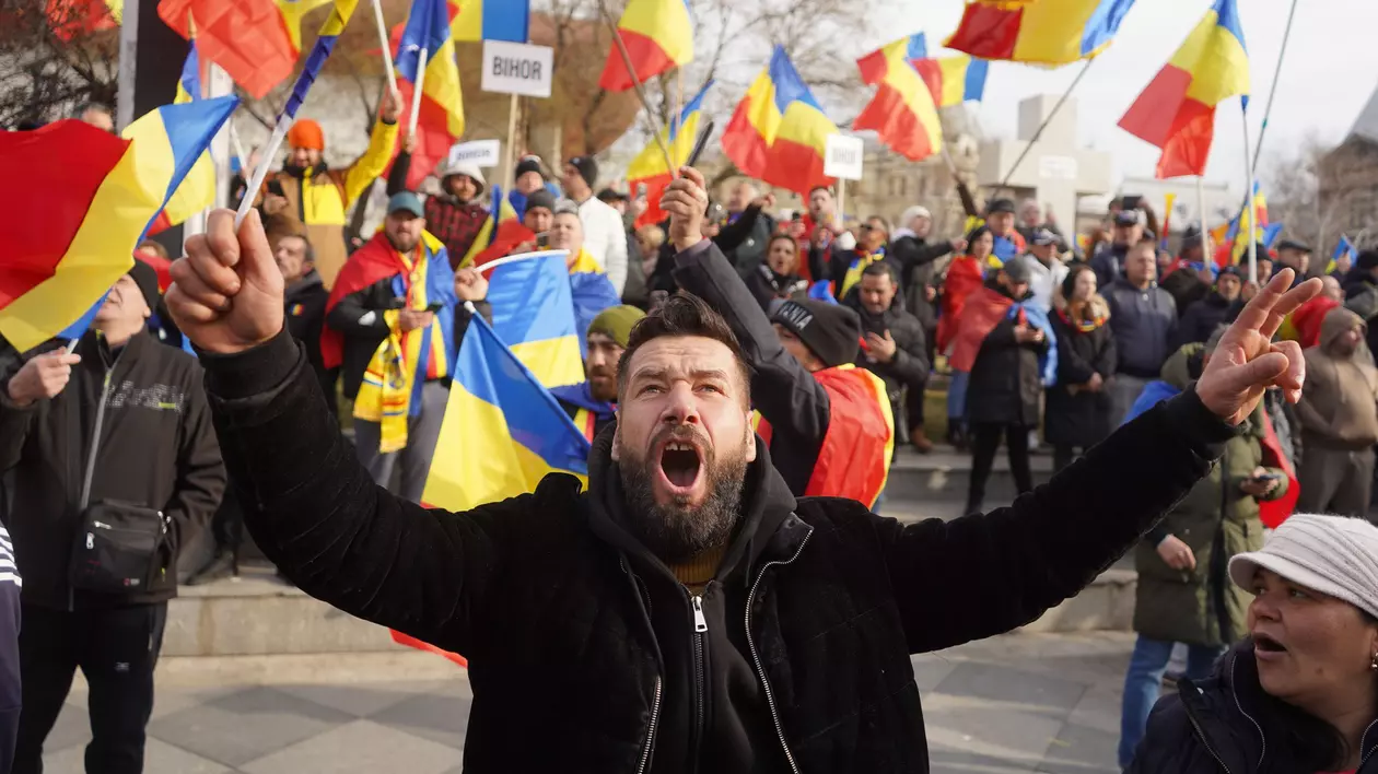 România, pericolul fascist și prizonierul Simion