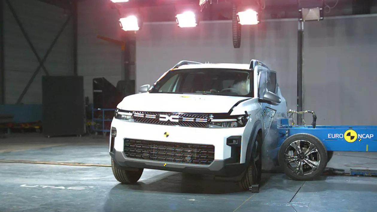 Dacia Bigster a luat doar 3 stele la Euro NCAP, în timp ce mașinile chinezești au obținut scorul maxim