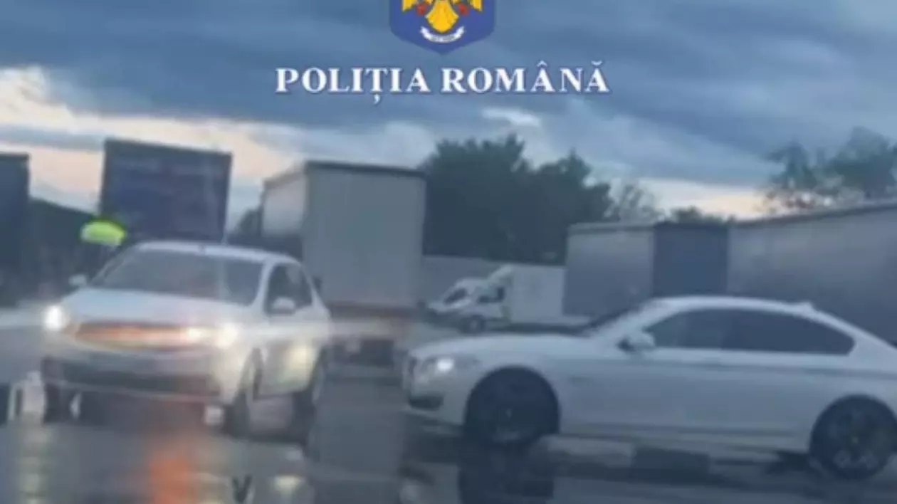 Drifturi cu BMW-urile într-o parcare din Craiova: trei tineri au fost prinși în fapt de Poliție și au rămas pietoni | VIDEO