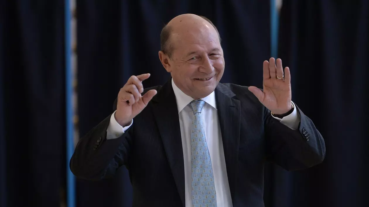 Traian Băsescu spune cum ar ajunge PSD la desființare: „Asta au de făcut”