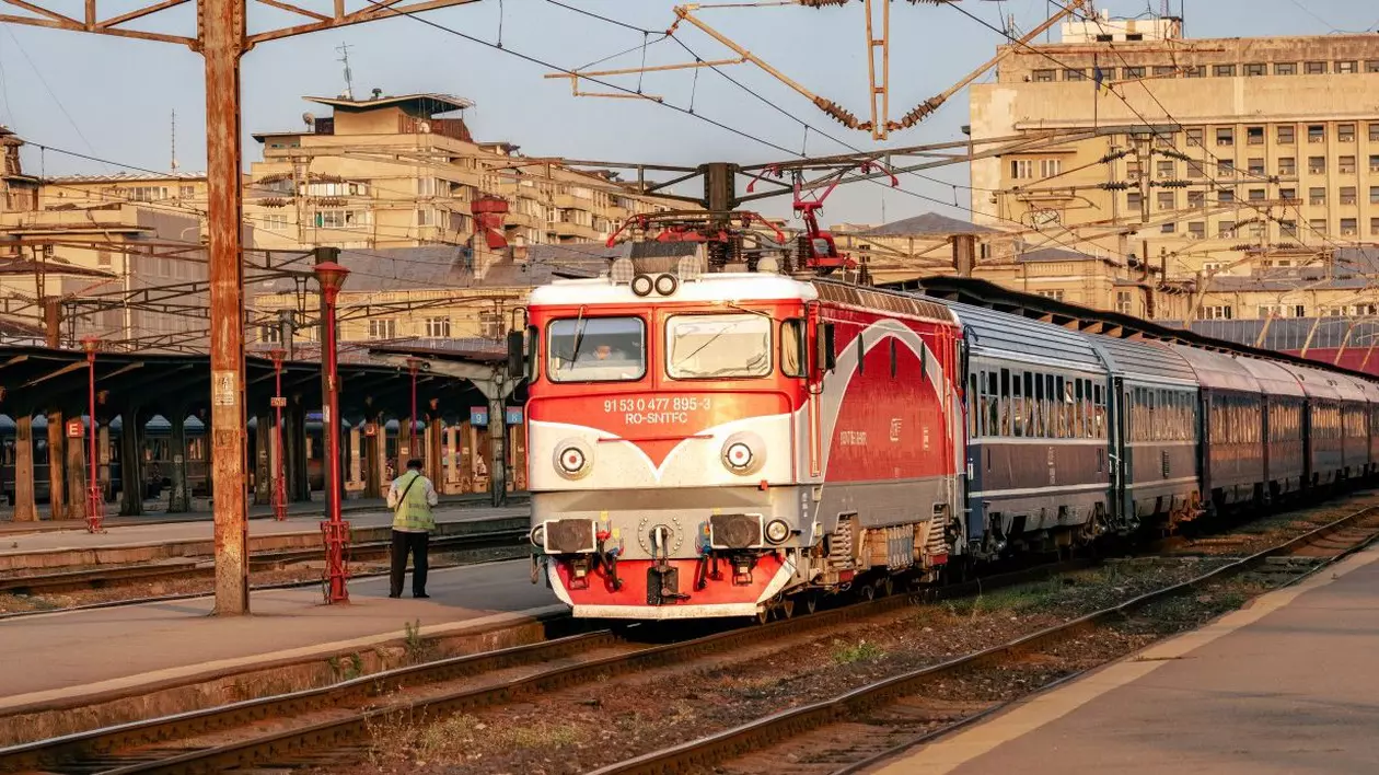 Imagine ilustrativă cu un tren care pleacă din Gara de Nord