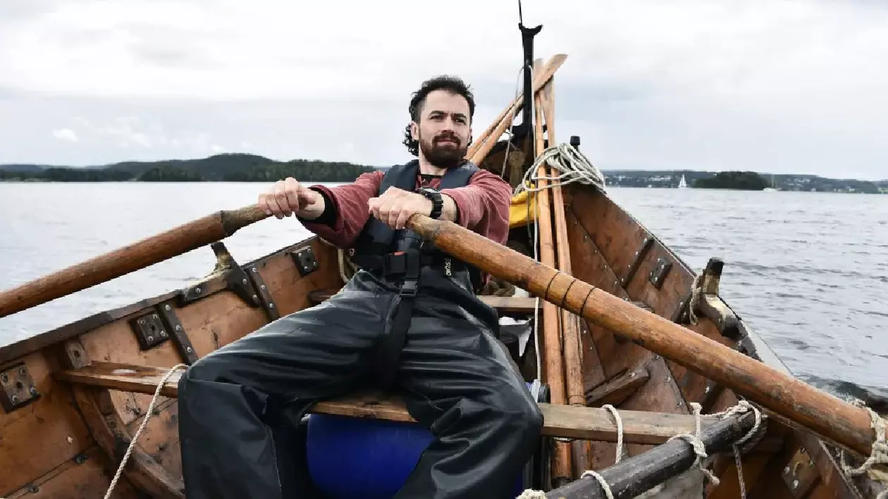 Un arheolog navigează de trei ani pe urmele vikingilor: „O balenă a ieșit brusc la suprafață”