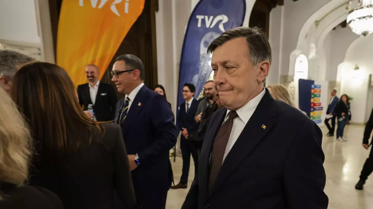 Replica lui Traian Băsescu pentru Crin Antonescu, „marioneta Varanului”: „După 10 ani de şomaj, crede că i se cuvine locul de muncă/odihnă de la Cotroceni”