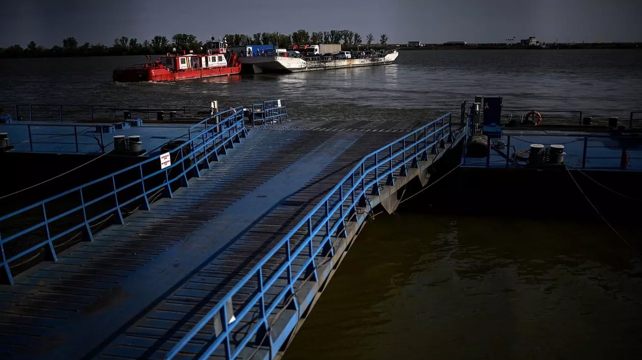 Feribotul între Isaccea și Orlîvka Foto: Profimedia