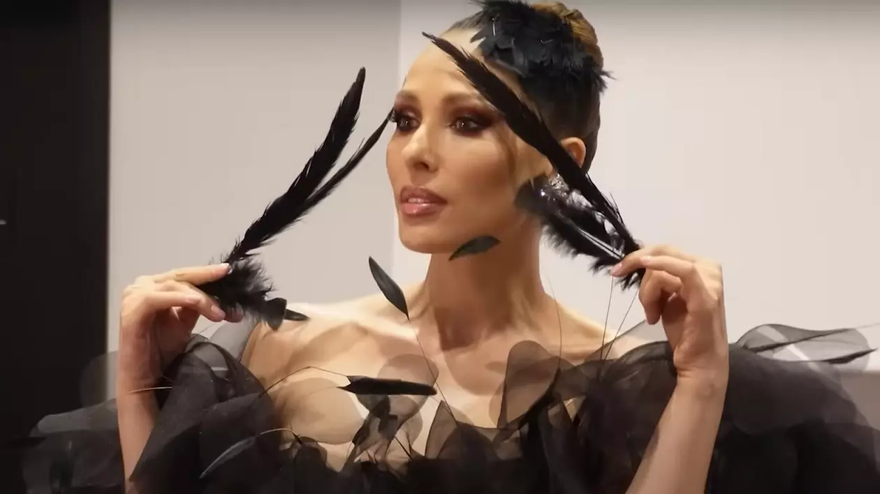 Imagini spectaculoase cu Iulia Vântur. Vedeta a venit în România și a fost transformată radical pentru un nou proiect: „E ceva ușor negativ”