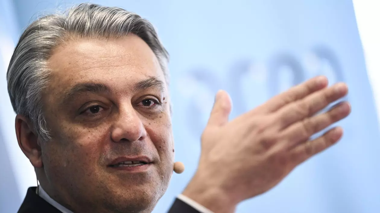 &#536;eful Renault &#537;i-a dat demisia. Directorul Dacia, favorit s&#259; &icirc;l &icirc;nlocuiasc&#259; la conducerea companiei