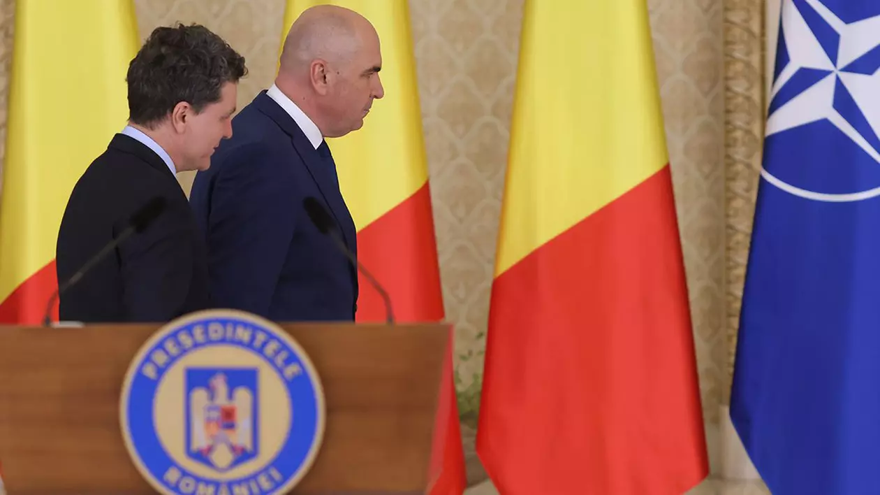 Nicușor Dan, președintele României, îl desemnează pentru funcția de prim-ministru pe Ilie Bolojan, la Palatul Cotroceni din București, 20 iunie 2025