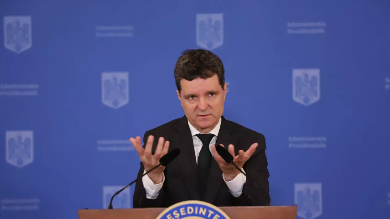 Nicușor Dan în conferință de presă FOTO Dumitru Angelescu