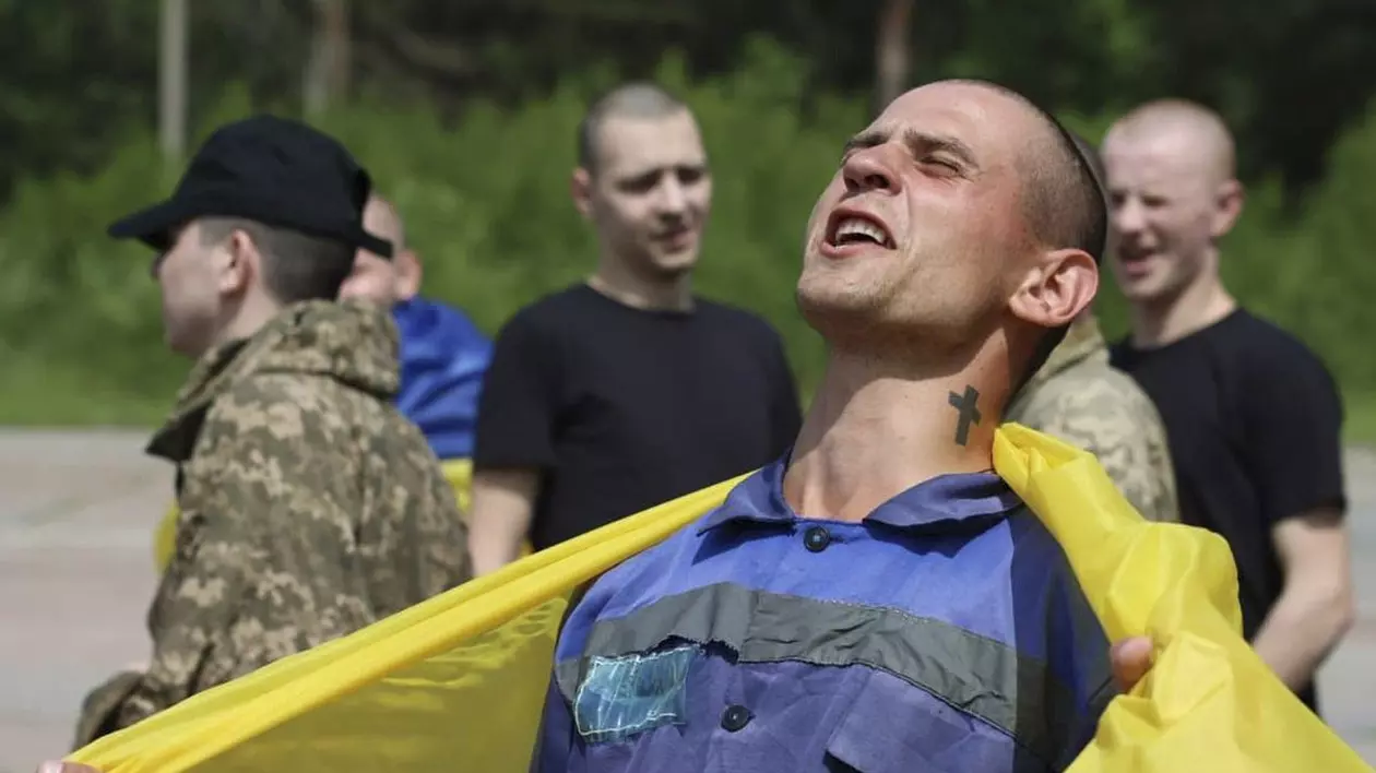 Prizonieri de război ucraineni reveniți acasă Foto: Profimedia