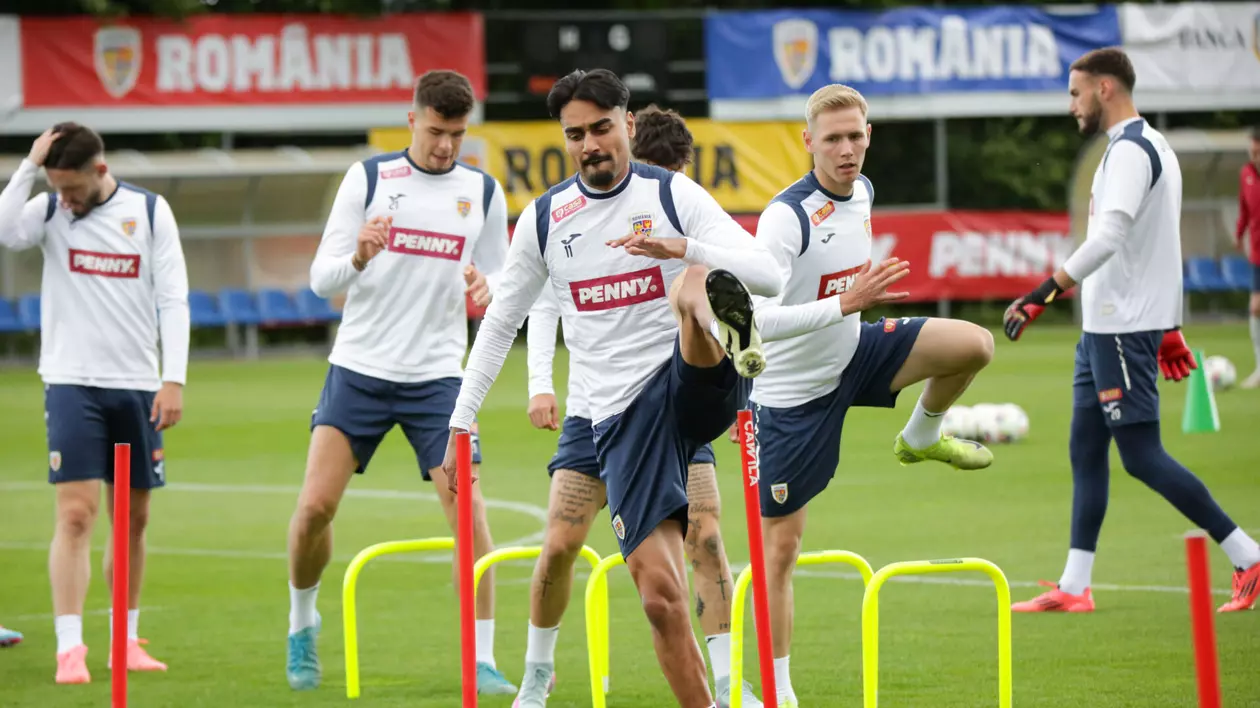 Ștefan Baiaram ratează Euro U21 din Slovacia din cauza unei accidentări. Fotbalistul Craiovei are o poveste emoționantă, după ce a fost abandonat la 6 luni: „E un ghinionist”