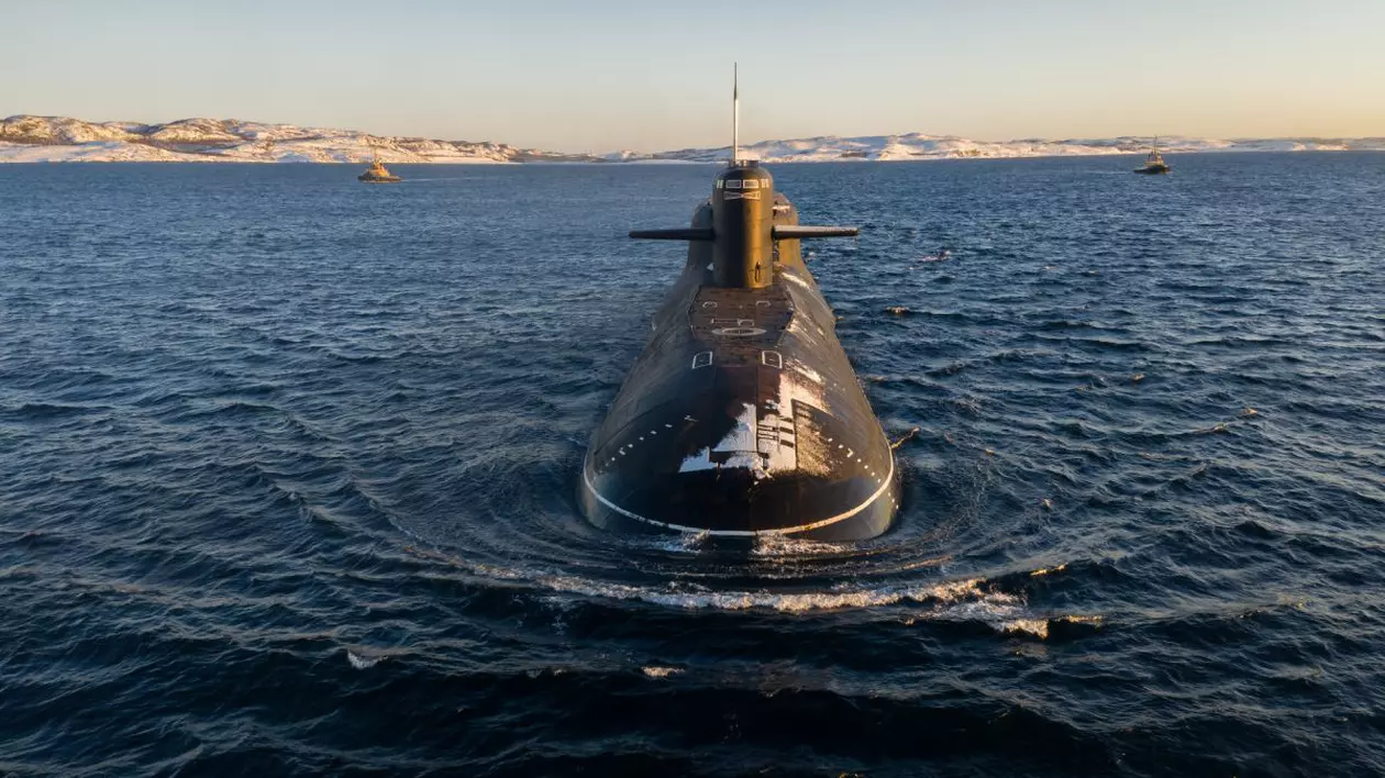 submarin cu propulsie nucleară în golf