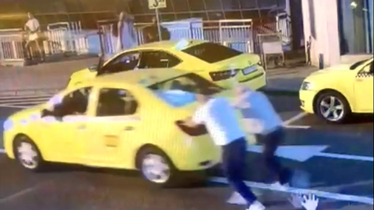 A fost nevoie de doi oameni care să împingă taxiul ca să pornească