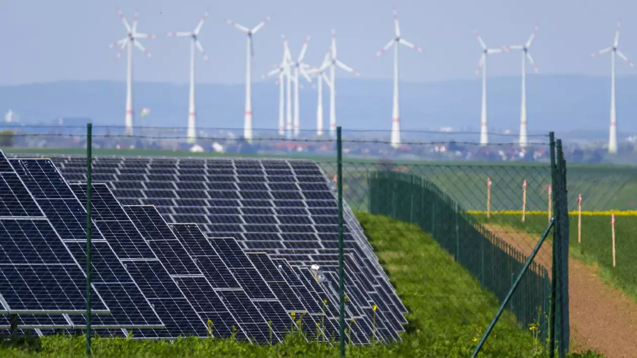 Aproape un sfert din curentul electric produs &icirc;n UE a venit de la Soare: &bdquo;Europa devine o central&#259; energetic&#259; solar&#259;&rdquo;