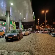 VIDEO.  Huge queues at gas stations, after the rumor that the price of fuel would exceed 10 lei.  Energy Minister: 