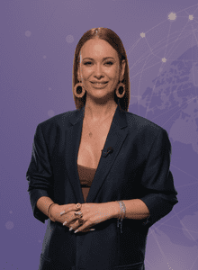 5 știri by Libertatea – Monden. Piesa băieţilor lui Alex Velea, dezbatere naţională / Ce relaţie există între Adelina Pestrițu și părinții ei