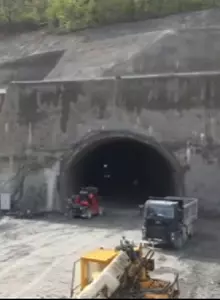 Moment istoric pe Valea Oltului, pe Autostrada Sibiu-Pitești: Tunelul Robești, la doar câțiva metri de prima străpungere totală a muntelui