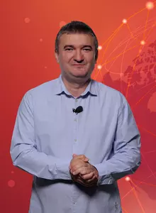5 știri by Libertatea - Actualitate: Cât de vulnerabilă e România în fața spionilor ruși | Cum va arăta primul tronson al A8