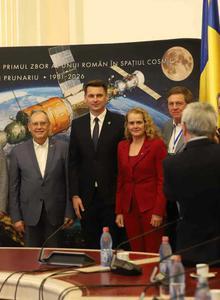 Dumitru Prunariu, singurul român care a zburat în Cosmos, aniversat în Senat după 45 de ani de la misiunea Soyuz 40