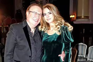 Trecutul neștiut al Alinei Cotabiță, văduva lui Gabriel Cotabiță, reținută într-un dosar de proxenetism! Imagini rare de la nuntă. Câți ani are, unde ...