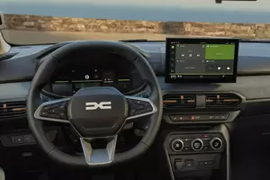 Comenzile pentru Dacia Sandero Stepway au fost deschise, dar prețul de pornire e destul de piperat