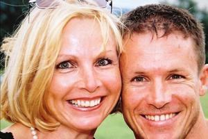 Imagini emoționante cu părinții lui Felix Baumgartner. Ce relație avea Mihaela cu "socri". Uite cât erau de fericiți la petrecerile din familie. Acum ...