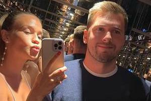 Anamaria vrea să obțină 50 de milioane de dolari de la superstarul Luka Doncic