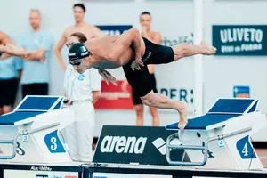 David Popovici la 100 m liber, semifinale LIVE la CE de natație Paris 2026. La ce oră e cursa pentru calificarea în finală și ce adversari are