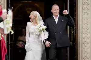 Ce imagini! Elena Mogîldea a plâns în hohote de fericire la altar, la nunta religioasă cu Bubu Cernea! Evenimentul a adunat toate vedetele din showbiz...
