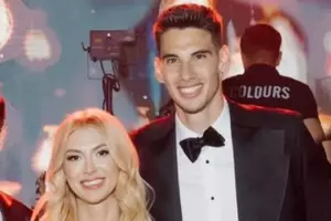 Nuntă regală la Buftea! Imagini NOI cu Andreea Bălan mireasă și mesajul secret al lui Aurelian Temișan