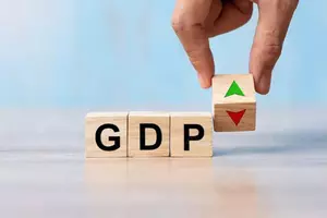Scădere peste așteptări a economiei în T1 – PIB-ul s-a contractat cu 1,7% serie brută față de T1 din 2025/ Erste anticipează intrarea econom...