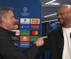 Luis Enrique l-a tachinat pe Vincent Kompany în fața camerelor » Moment inedit în tunelul de la Paris