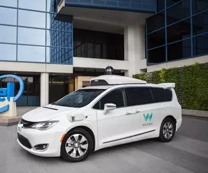 Google va începe testarea vehiculelor autonome în Germania. Uber oferă deja un serviciu similar în Croația